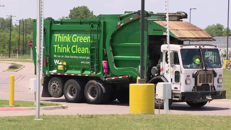 Dallas working to get residents to stop putting contaminants in their recycling bins